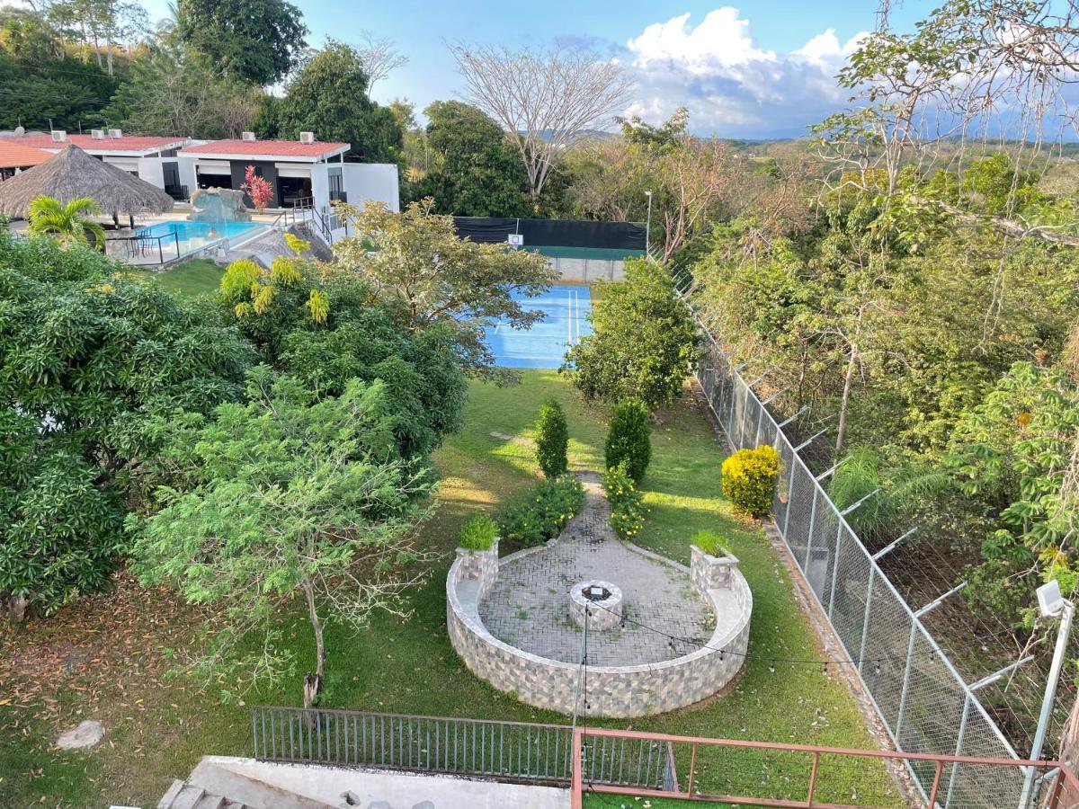 Villa Gacri, Para 21 Personas Orotina Exterior foto